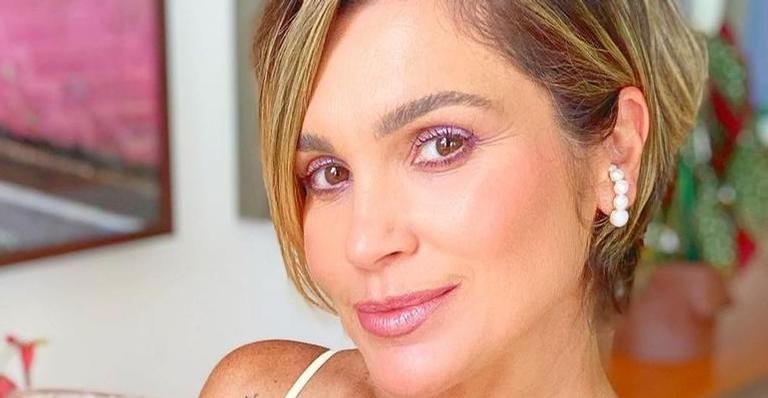 Flávia Alessandra posta sequência de cliques deslumbrantes - Reprodução/Instagram