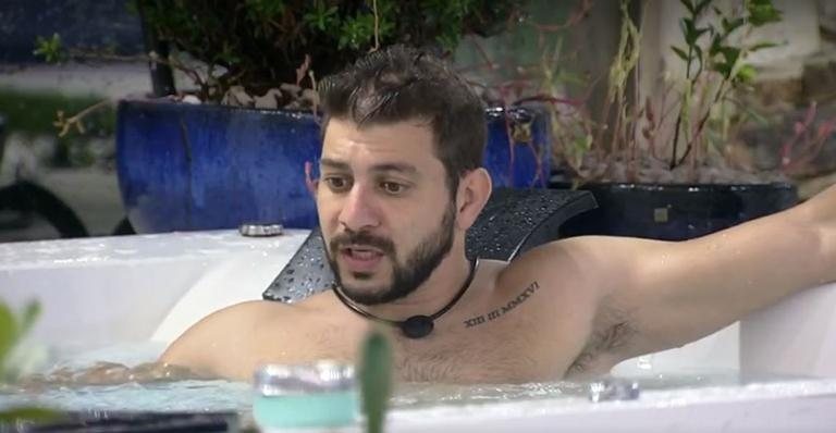 BBB21: Caio comenta postura de Sarah na votação aberta - Reprodução/TV Globo