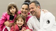 De kimono, Kyra Gracie encanta ao postar foto com a família - Reprodução/Instagram