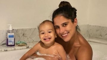 Camilla Camargo se derrete ao posar coladinha com Joaquim - Reprodução/Instagram