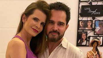 Luciano Camargo e a esposa ajeitam horta de sua mansão - Reprodução/Instagram