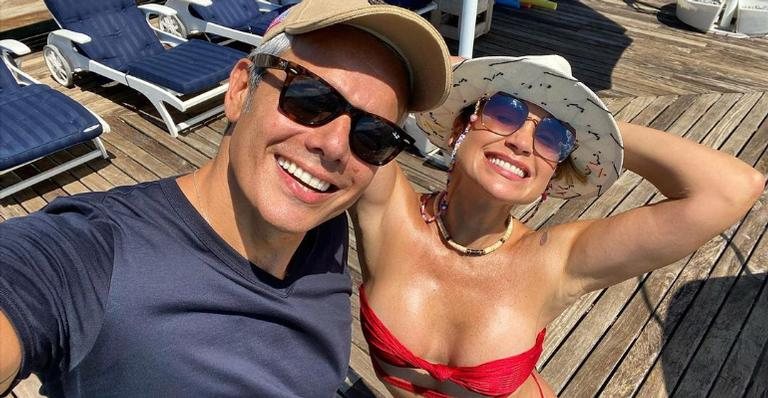 Otaviano Costa posta clique romântico com Flávia Alessandra - Reprodução/Instagram