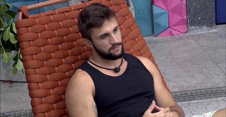 Arthur detona o comportamento de Viih Tube para Pocah - Foto/Reprodução BBB21