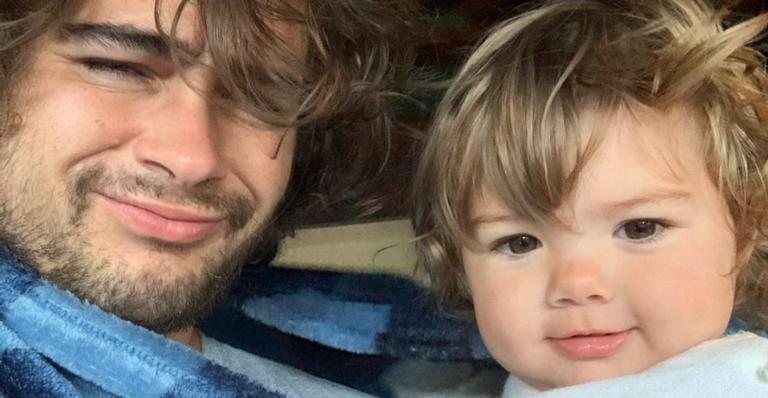 Rafa Vitti derrete corações ao mostrar Clara Maria se divertindo com seu primeiro skate - Reprodução/Instagram