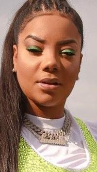 Relembre sucessos de Ludmilla