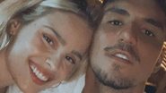 Gabriel Medina e Yasmin Brunet posam apaixonados ao visitarem uma linda vinícola na Austrália - Reprodução/Instagram