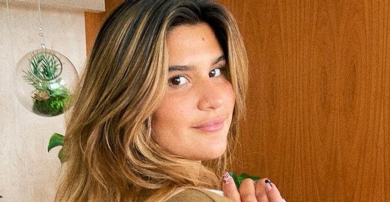 Giulia Costa posta lindos registros na praia e ganha elogios - Reprodução/Instagram