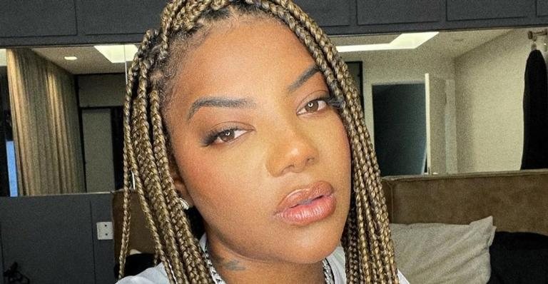 Ludmilla ostenta curvas esculturais com biquíni fio dental - Reprodução/Instagram