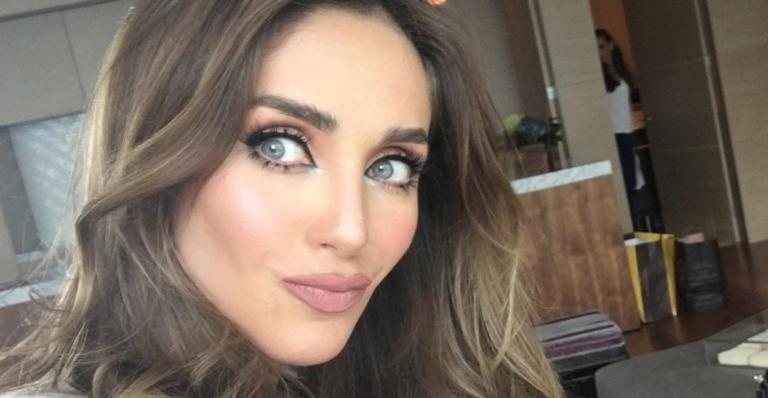 Anahi divide clique raro ao lado da família - Foto/Instagram