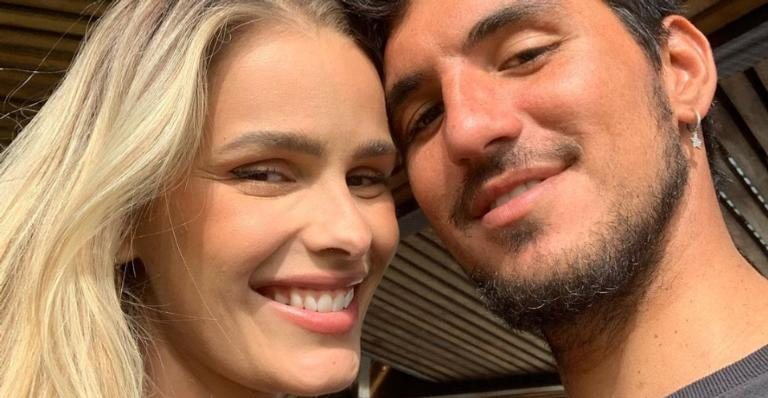 Gabriel Medica posta belíssimos cliques com Yasmin Brunet - Reprodução/Instagram