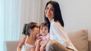 Letícia Almeida se derrete pelas filhas, Madalena e Teresa, e encanta web - Reprodução/Instagram