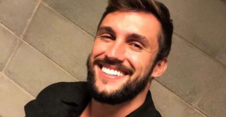 Arthur Picoli revela não estar buscando um novo amor - Reprodução/Instagram