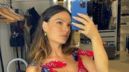 Isis Valverde rouba a cena com fotos tomando sol - Reprodução/Instagram