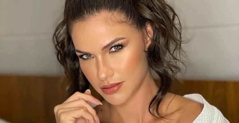 Andressa Suita impressiona ao posar belíssima com body grifado - Foto/Instagram