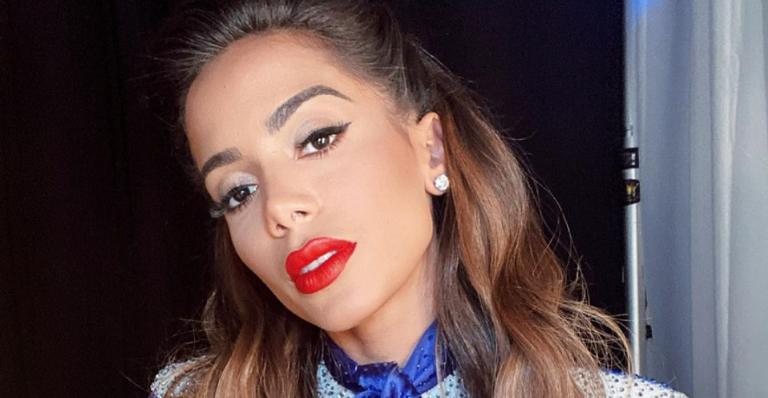 Anitta esbanja beleza em clique nas redes e fãs elogiam - Reprodução/Instagram