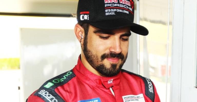 Caio Castro estreia como piloto na Porsche Cup - Luca Bassani