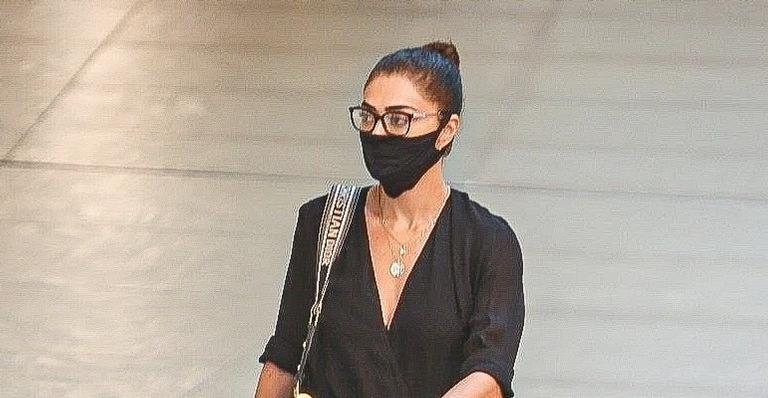 Com look chiquérrimo, Juliana Paes aposta em bolsa grifada - Edson Aipim/Agnews