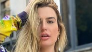 Fernanda Keulla sensualiza com biquíni fio dental na piscina - Reprodução/Instagram