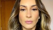 Claudia Leitte encanta a web ao surgir sorridente em uma linda selfie - Reprodução/Instagram