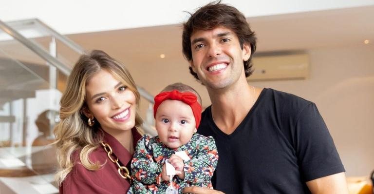 Carol Dias derrete corações ao compartilhar um lindo registro de Kaká com sua filha caçula, Esther - Reprodução/Instagram