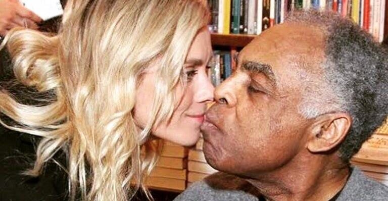 Carolina Dieckmann faz homenagem de aniversário a Gilberto Gil - Reprodução/Instagram