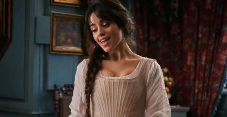 Camila Cabello aparece cantando em prévia de 'Cinderella' - Foto/Reprodução