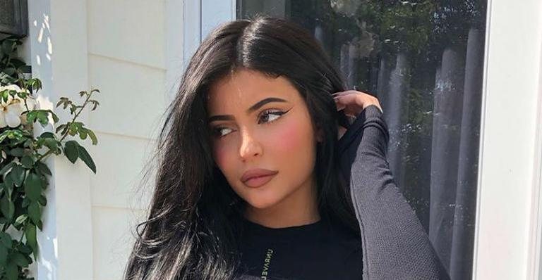 Kylie Jenner exibe shape impecável em clique quente - Foto/Instagram