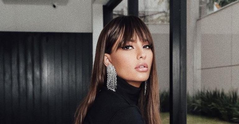 Thais Braz aposta em look invernal em cliques belíssimos - Foto/Instagram