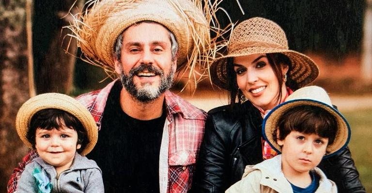 Alexandre Nero compara fotos dele e da esposa com os filhos - Reprodução/Instagram/Guilherme Calazans