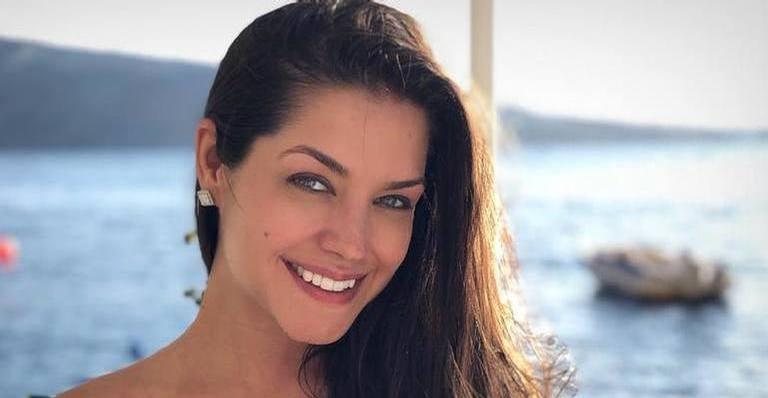 Thais Fersoza brilha na web ao posar com vestido amarelo - Foto/Instagram