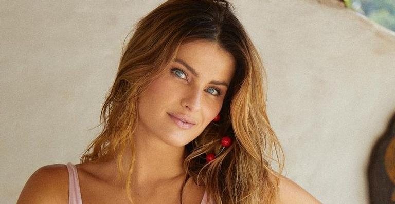 Isabeli Fontana exibe curvas esculturais em clique nua - Reprodução/Instagram