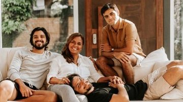 Ana Sang resgata clique com os filhos, cunhadas e netos - Instagram/ Babuska