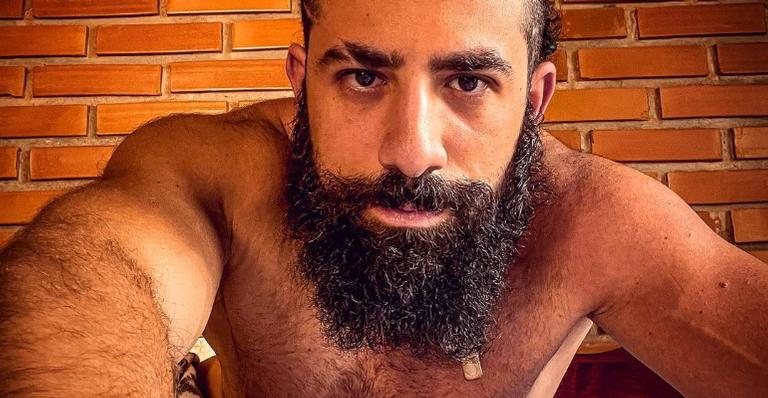 Kaysar Dadour surge ao lado dos colegas do 'No Limite' - Reprodução/Instagram