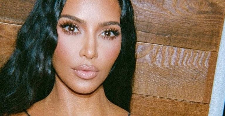 Kim Kardashian relembra ensaio sensual de cowgirl - Foto/Instagram