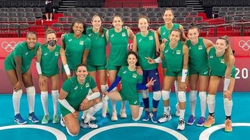 Seleção de vôlei feminino faz famoso trend e diverte a web - Reprodução/Instagram