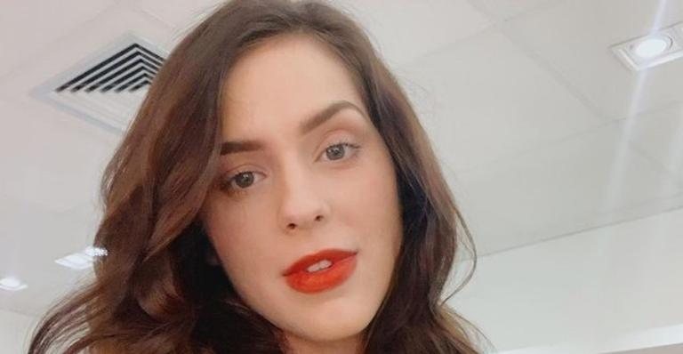 Sophia Abrahão se emociona ao tomar a vacina contra a Covid - Reprodução/Instagram