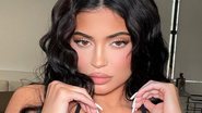 Kylie Jenner dispensa parte de cima e exibe curvas quentes - Foto/Instagram