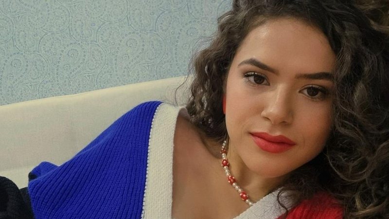 Maisa Silva arranca suspiros ao apostar em visual mais clássico e elegante - Reprodução/Instagram