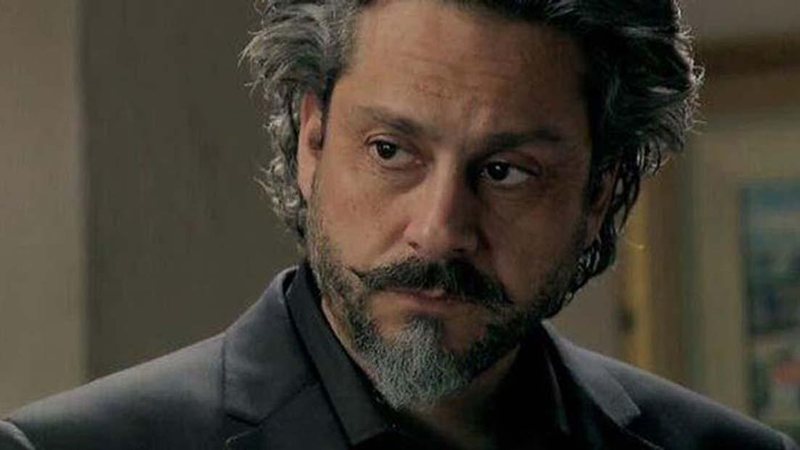 José Alfredo 'ressuscita' e assusta filha em 'Império' - Divulgação/TV Globo