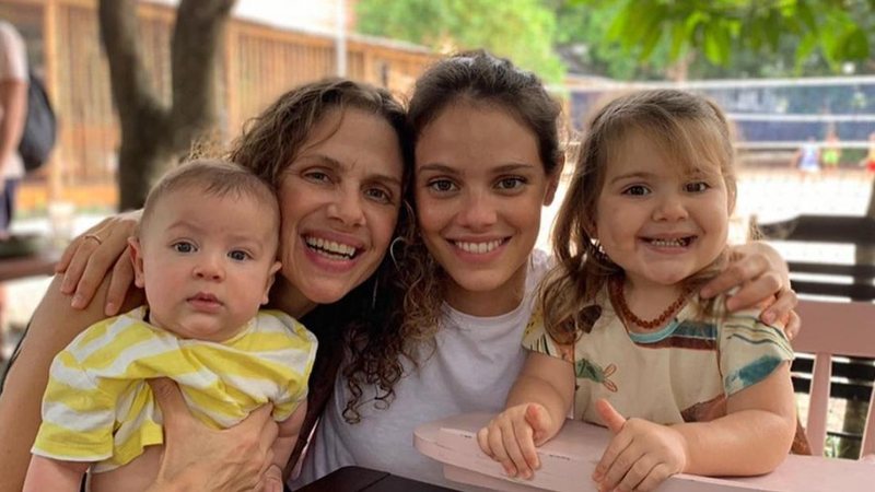 Laura Neiva esbanja amor e carinho ao celebrar os 3 anos de sua irmã, Teresa - Reprodução/Instagram