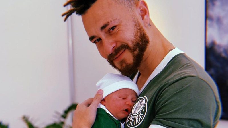 Fred relembra emoção ao vestir Cris com roupa do Palmeiras - Reprodução/Instagram