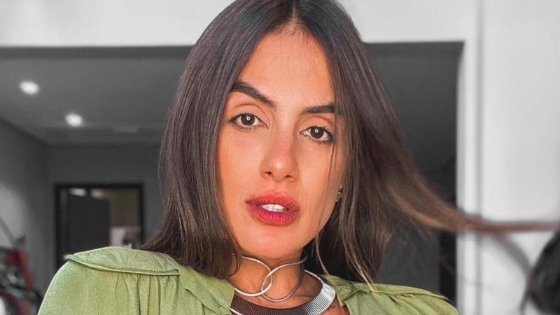 Carol Peixinho ostenta corpaço impecável com biquíni fininho - Reprodução/Instagram