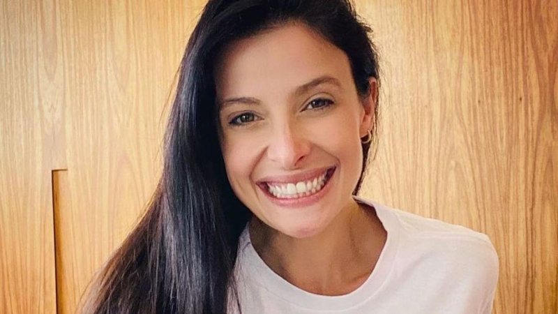 Bruna Spínola relembra gravidez em clique feito em Paris - Reprodução/Instagram