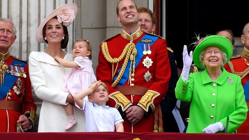 Rainha Elizabeth II aproveita verão ao lado da família na Escócia - Foto/Getty Images