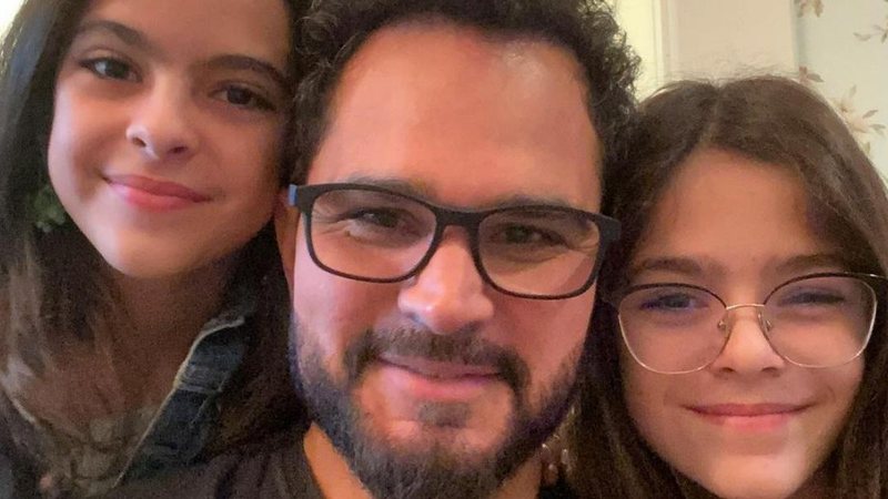 Luciano Camargo divide lindo momento em família - Foto/Instagram