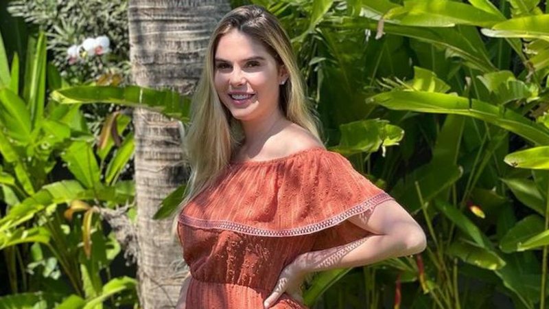 Bárbara Evans responde acusações de estar estufando a barriga - Reprodução/Instagram