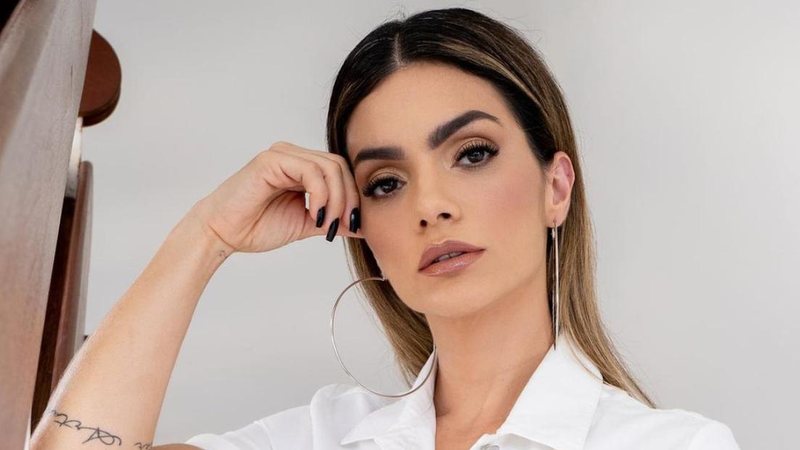 Kelly Key chama atenção ao surgir com maiô branco ousado - Reprodução/Instagram