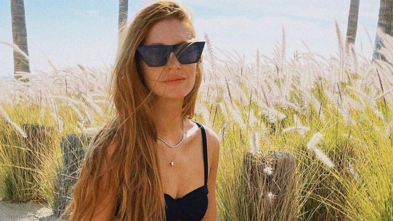 Marina Ruy Barbosa se destaca com look básico na praia - Reprodução/Instagram