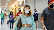 Lexa embarcando no aeroporto Santos Dumont, no Rio de Janeiro - Webert Belicio / Agnews