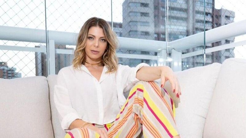 Sheila Mello impressiona com foto de biquíni - Reprodução/Instagram